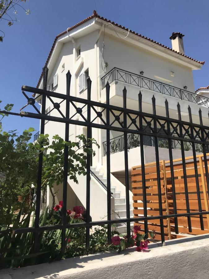 Beautiful Maisonette With A View To The Mountains And The Sea Agia Marina  Exterior foto
