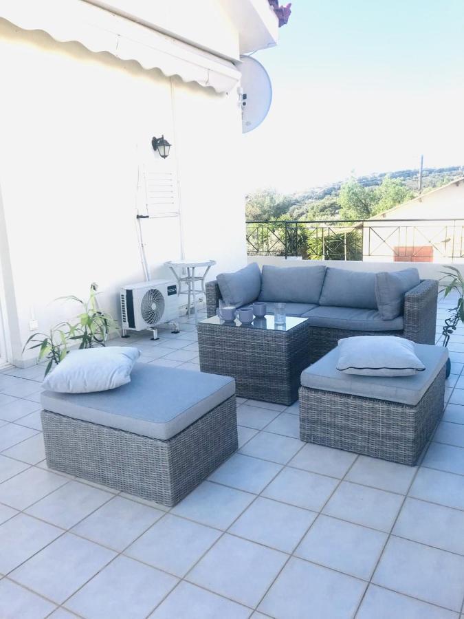 Beautiful Maisonette With A View To The Mountains And The Sea Agia Marina  Exterior foto